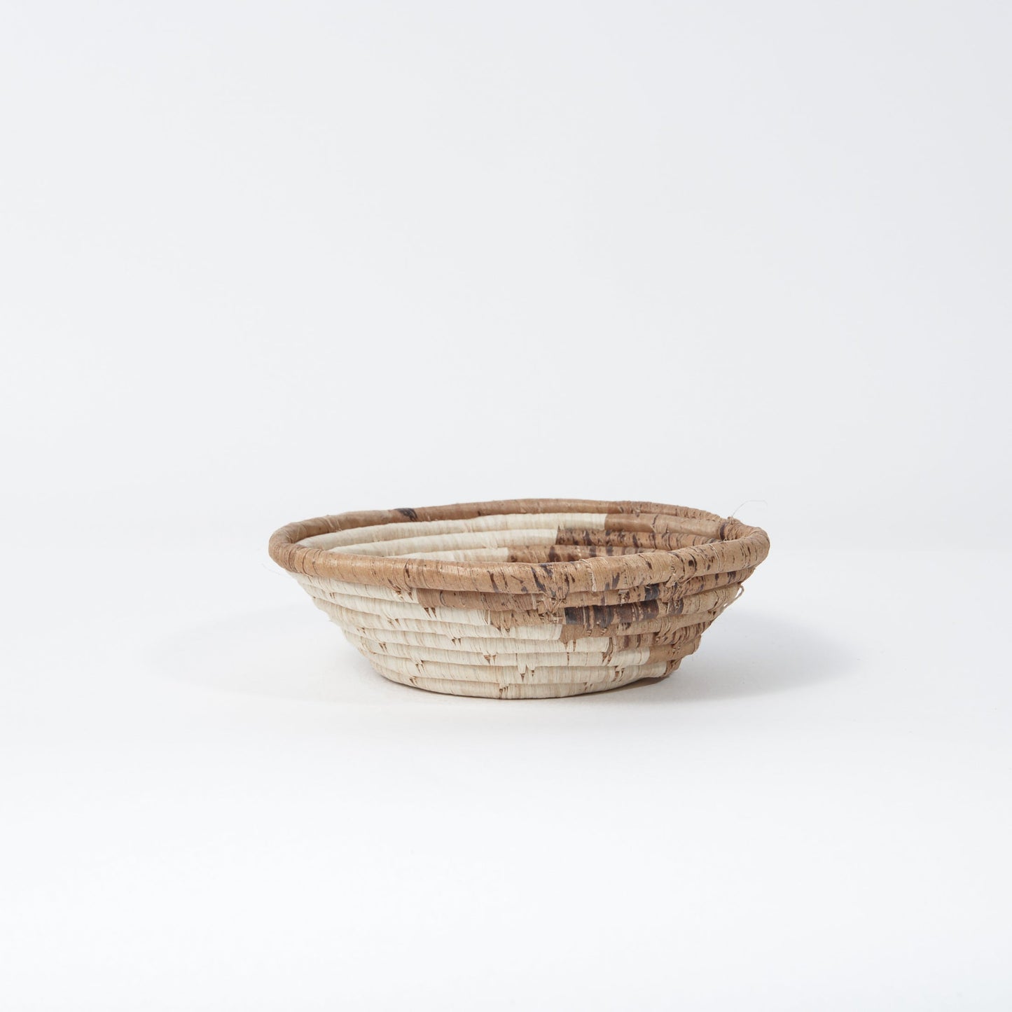 Small Simple Spiral Basket ~ Banana Fiber