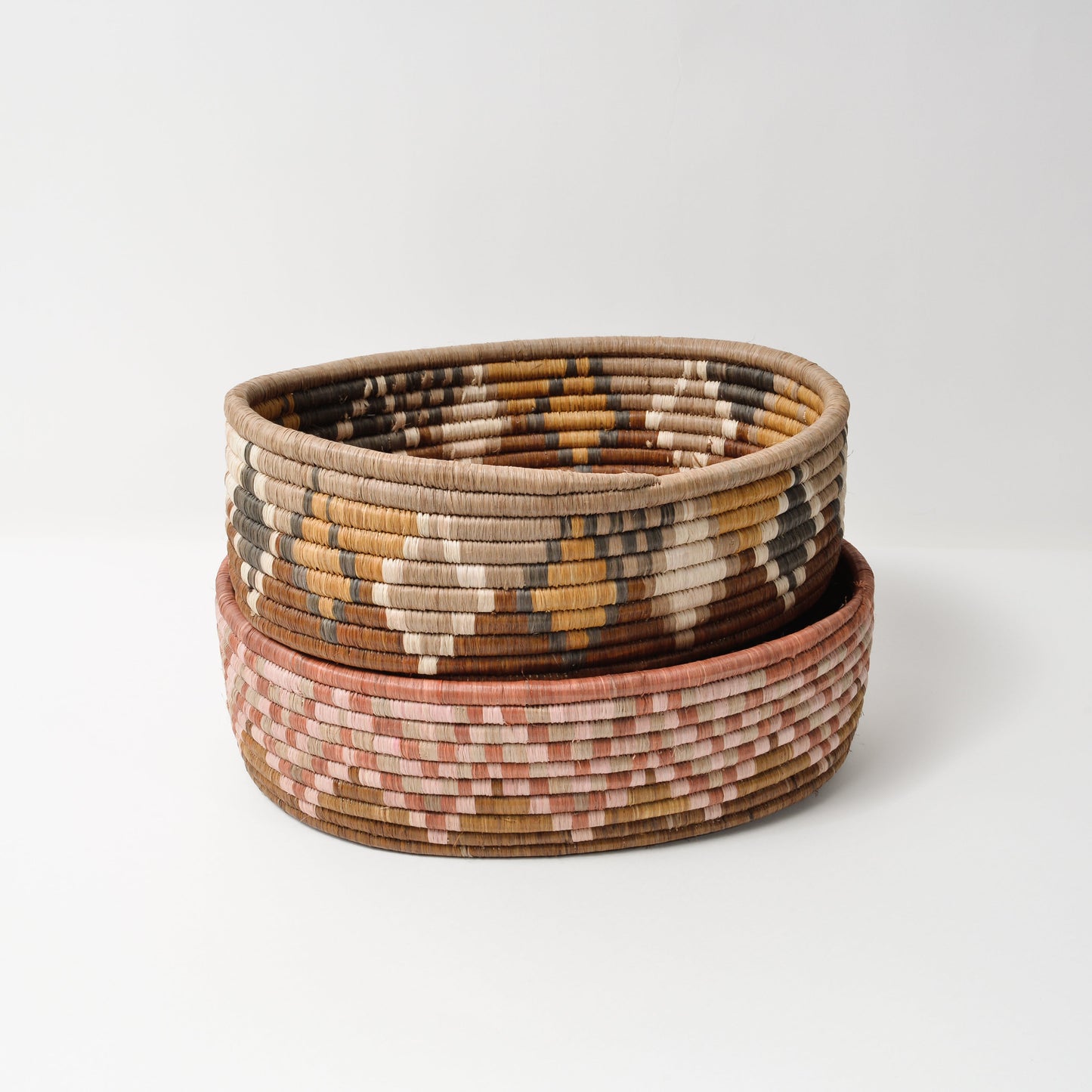 Zig Zag Bread Basket ~ Harmony Collection