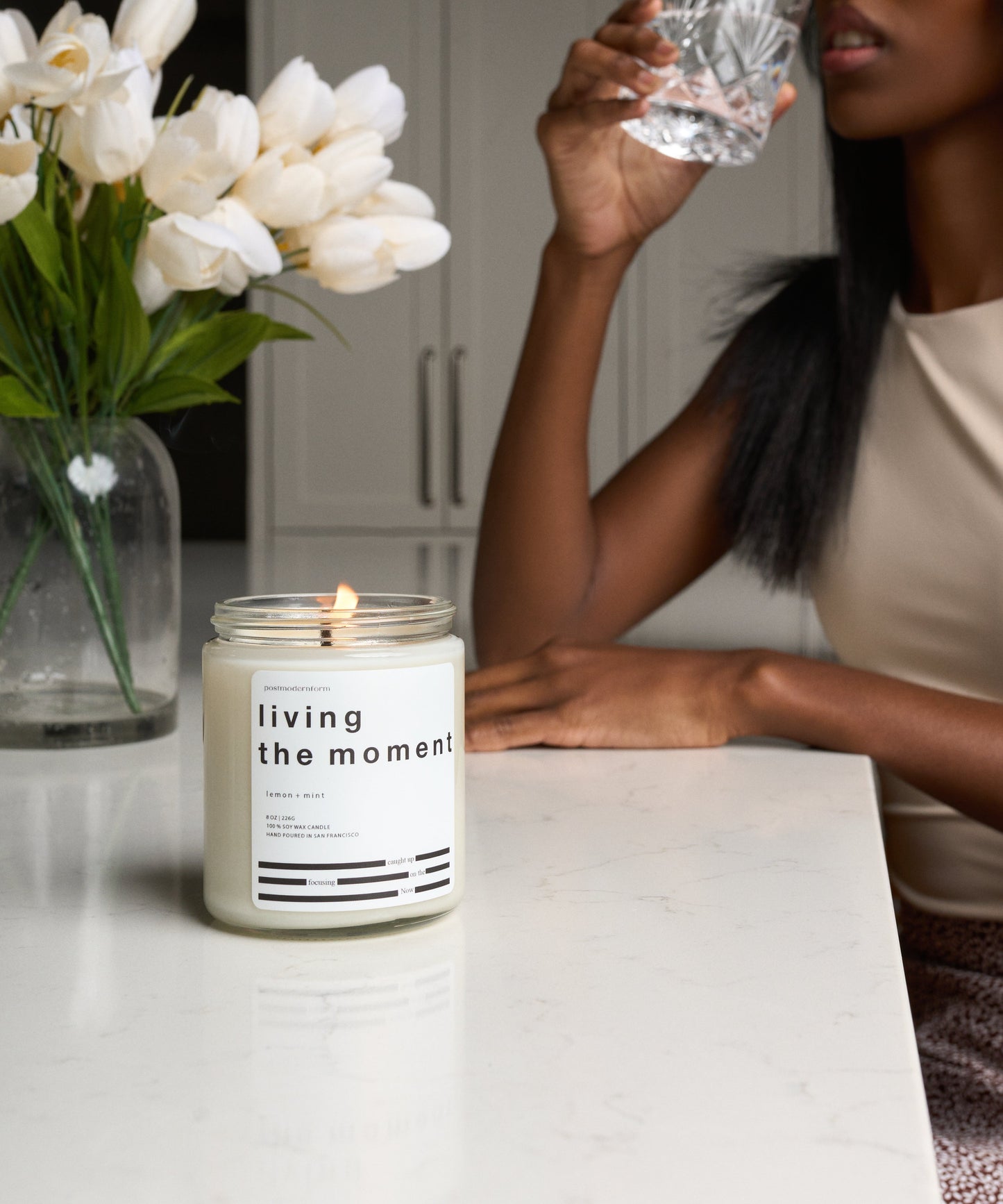 living the moment / lemon + mint candle