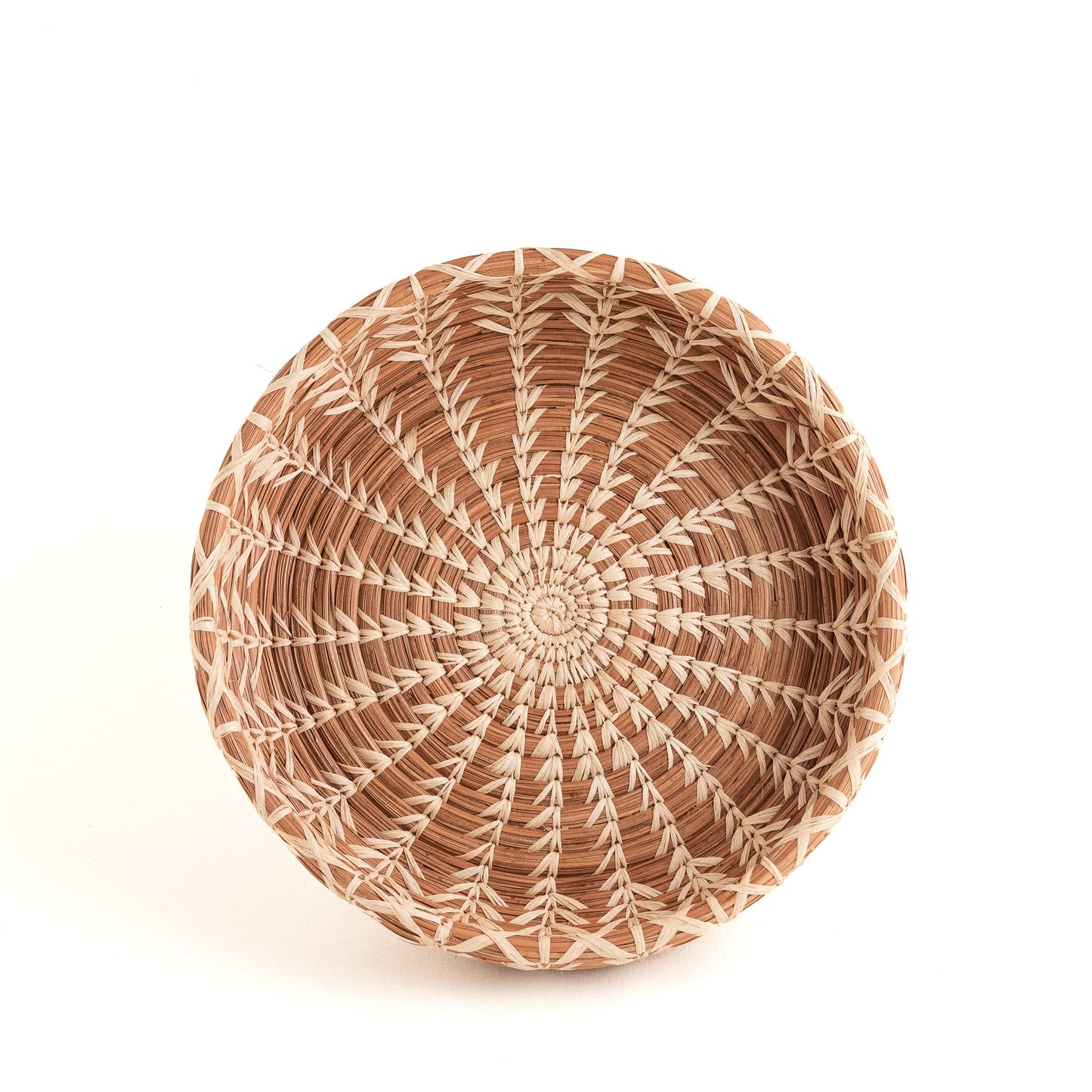 Cecilia pine needle basket