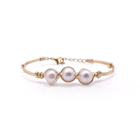 Pearl gold bangle bracelet