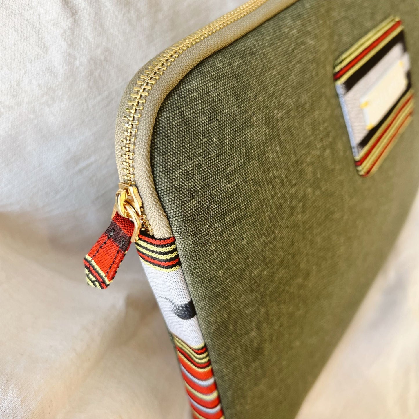 Zipped, Patterned, Green Canvas Laptop Case for 13" 14"