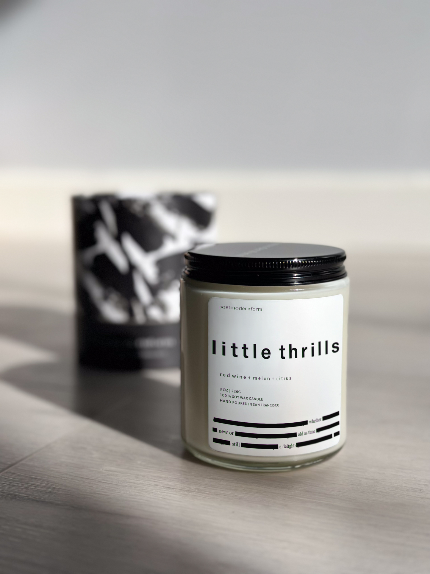 little thrills / red wine + melon + citrus candle